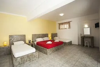 Gaia Hotel 3*