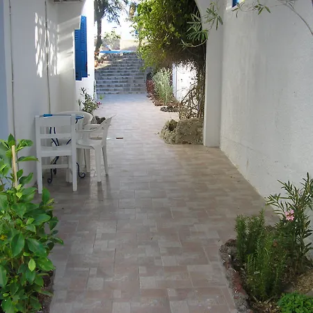 Gaia Hotel